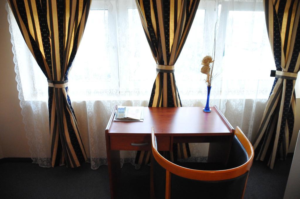 Hotel Galerija Záhřeb Pokoj fotografie