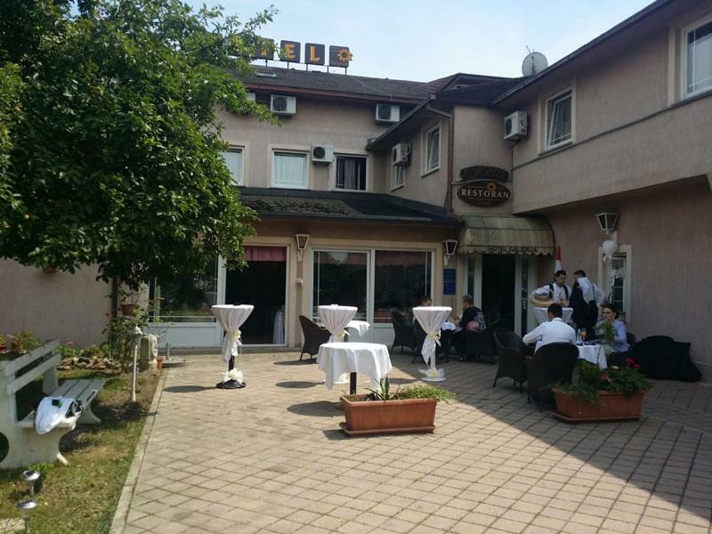 Hotel Galerija Záhřeb Exteriér fotografie
