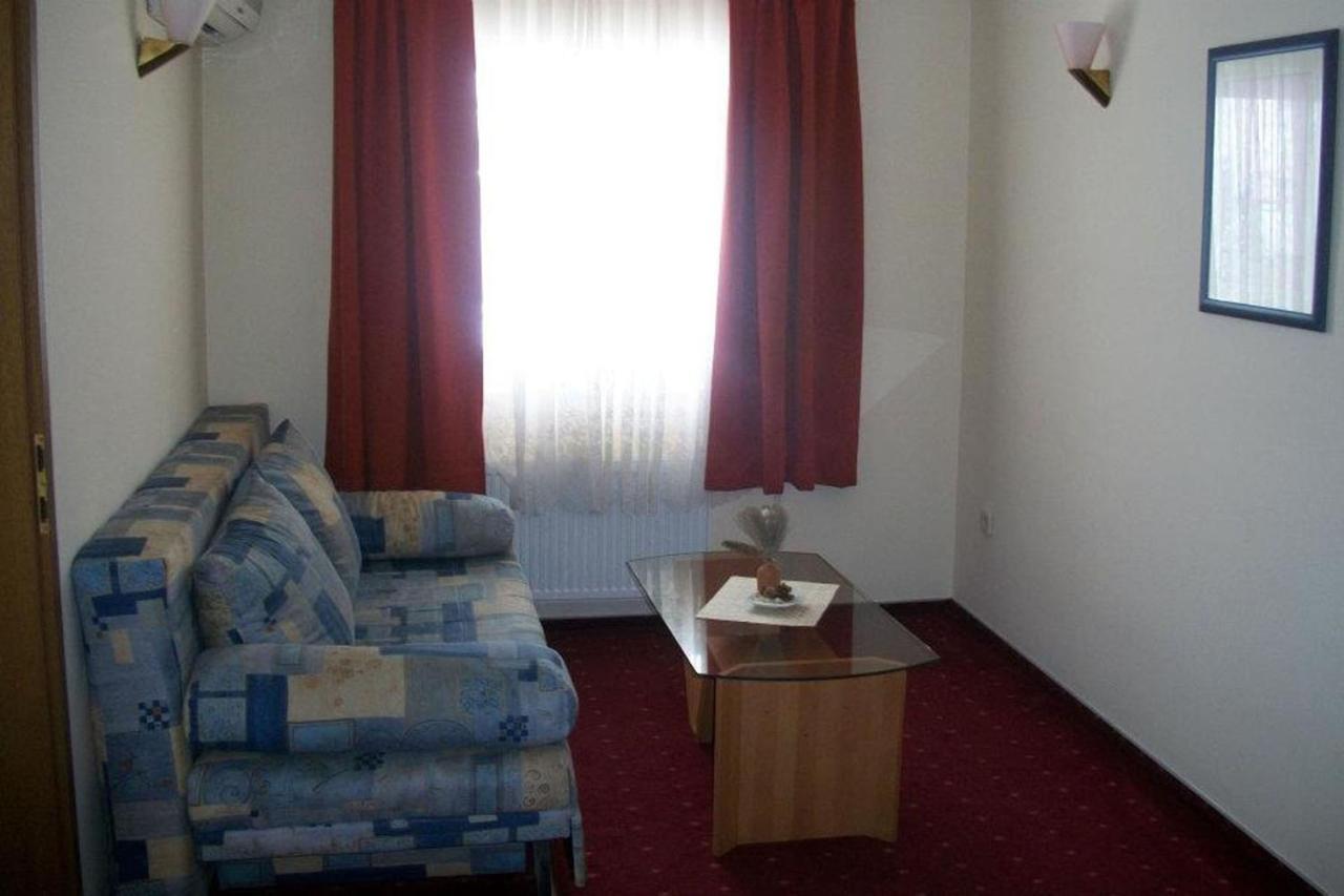 Hotel Galerija Záhřeb Exteriér fotografie